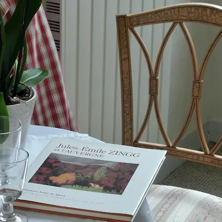 Chateau Royal De Saint-saturnin 3* Saint-Saturnin (Puy-de-Dome)