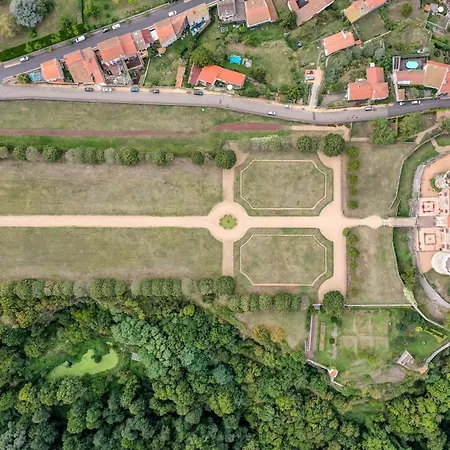 Chateau Royal De Saint-saturnin Frühstückspension 3*