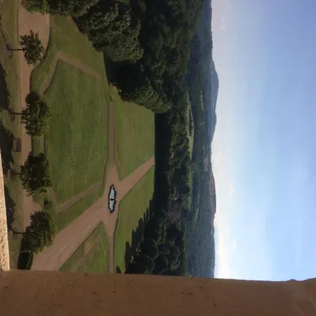 Chateau Royal De Saint-saturnin 3*