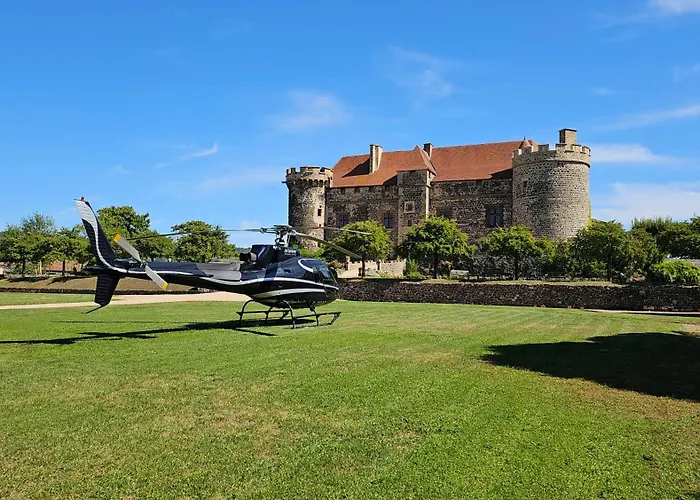 Chateau Royal De Saint-saturnin 3*