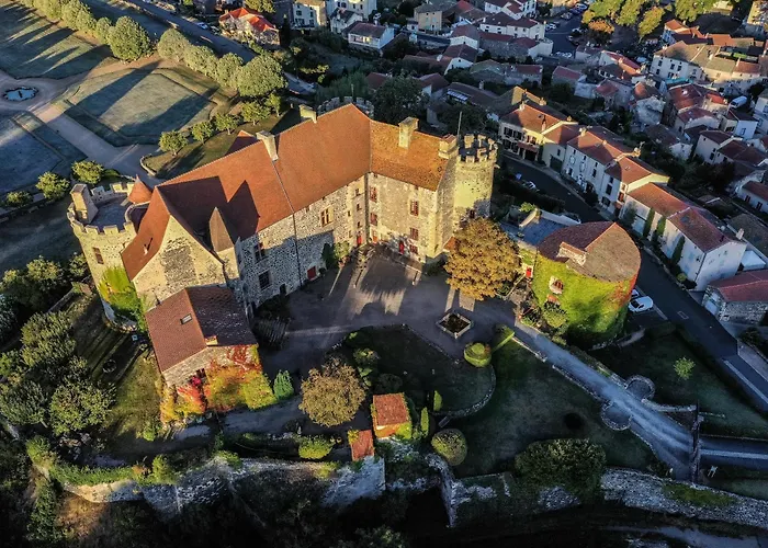 Chateau Royal De Saint-saturnin Frühstückspension 3*